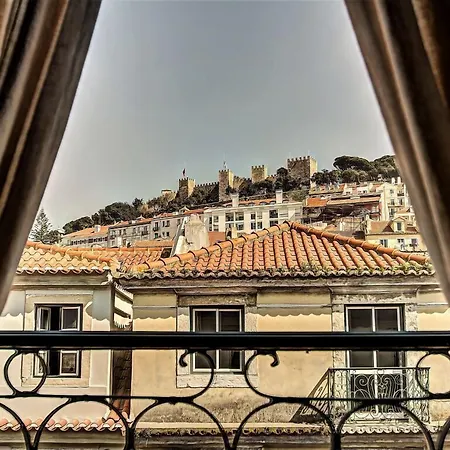 위 F 투러이스츠 호스텔 *
