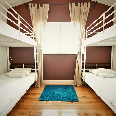 Hostel We F Tourists Lisboa