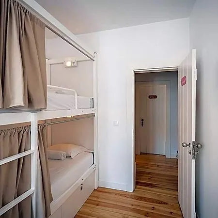 Hostel We F Tourists Lisboa