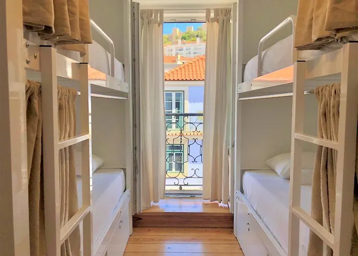 We F Tourists אכסניה ליסבון