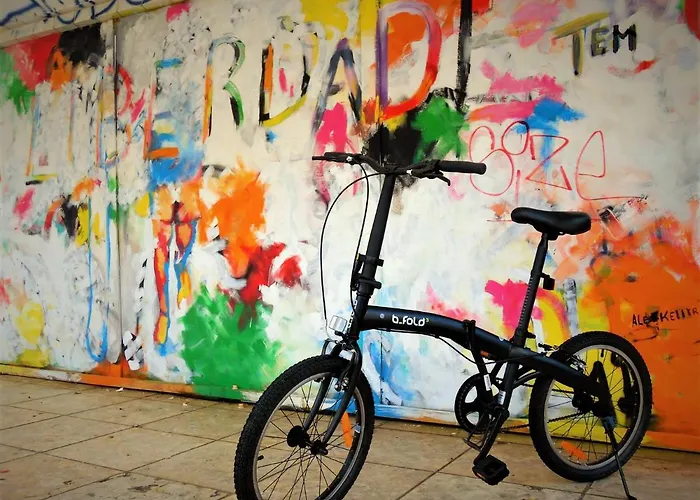 We F Tourists אכסניה ליסבון